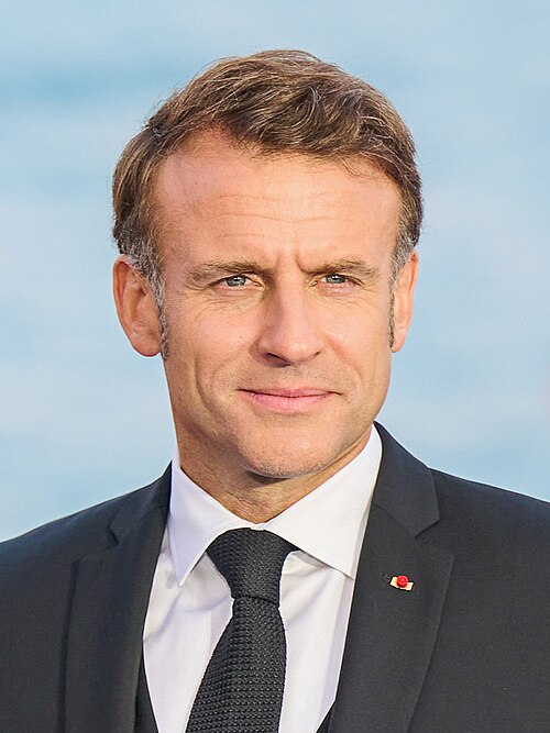 Emmanuel Macron 0 (0)